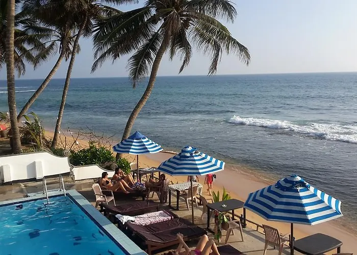 Ap Nippon Beach Hikkaduwa